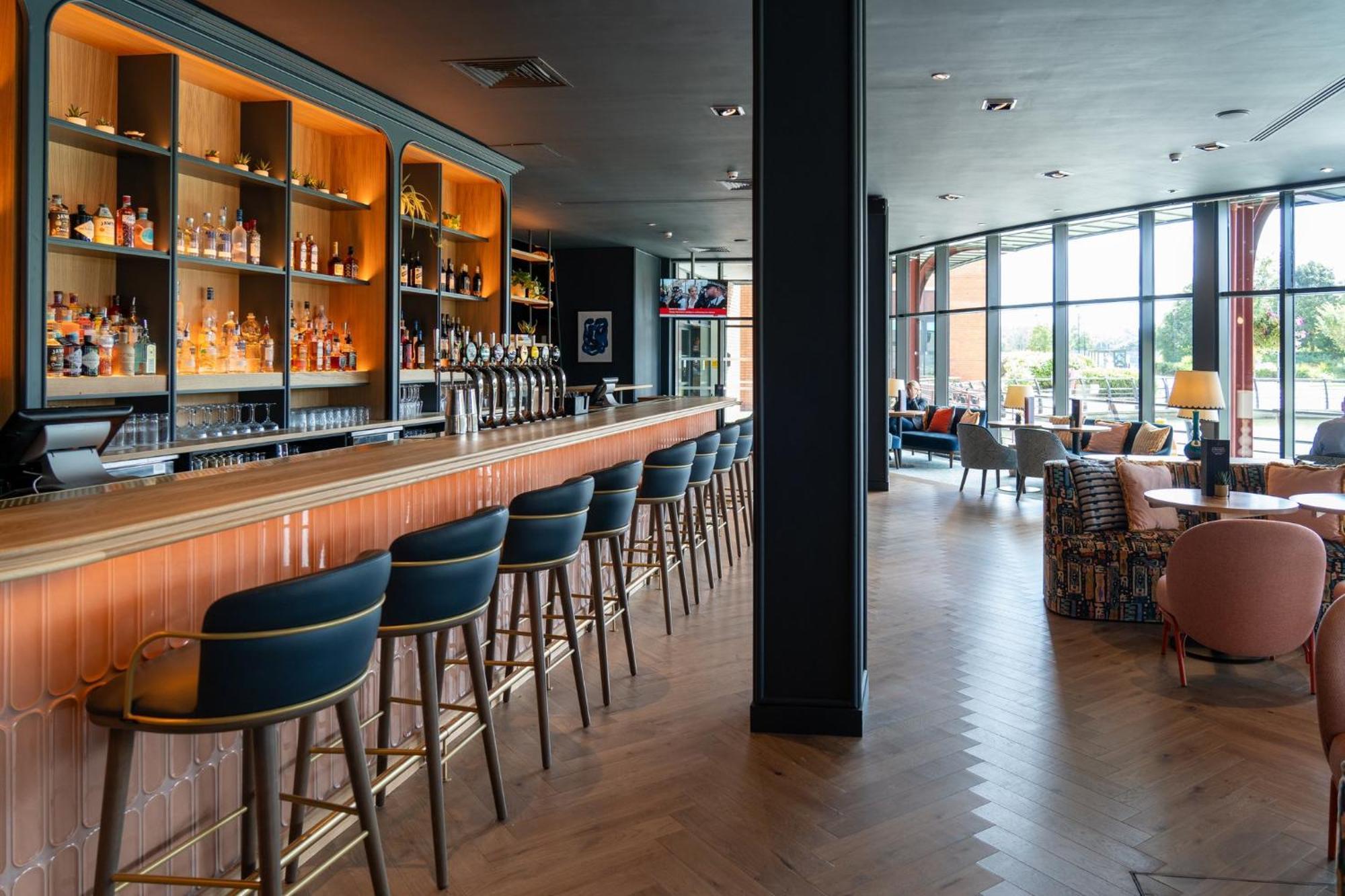 Отель Voco Belfast By Ihg Экстерьер фото