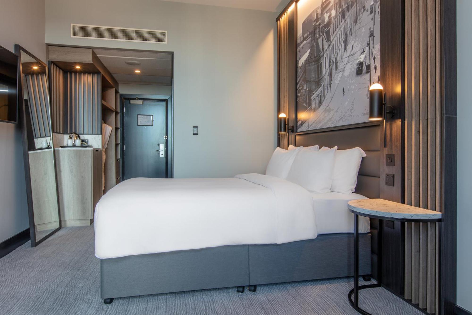 Отель Voco Belfast By Ihg Экстерьер фото