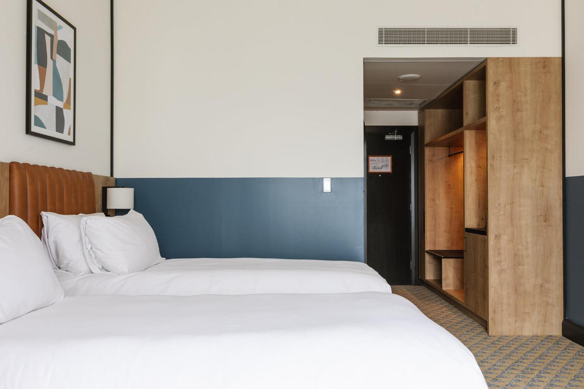 Отель Voco Belfast By Ihg Экстерьер фото